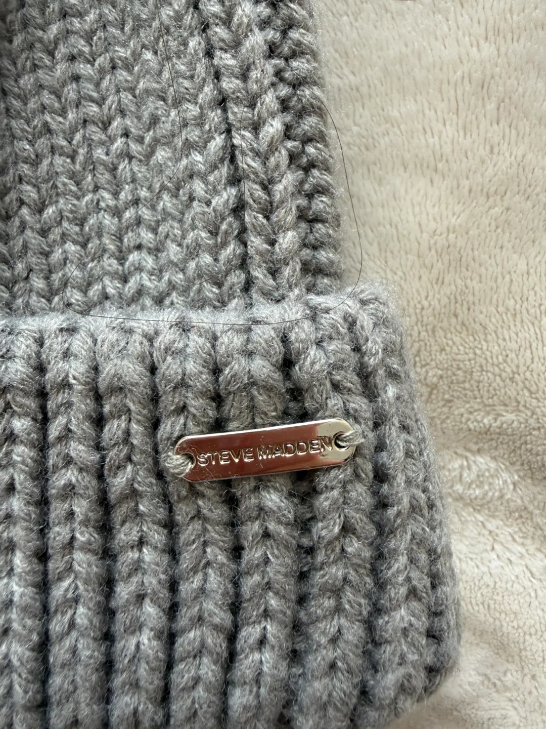 Michael Kors Gray Beanie - photo 2