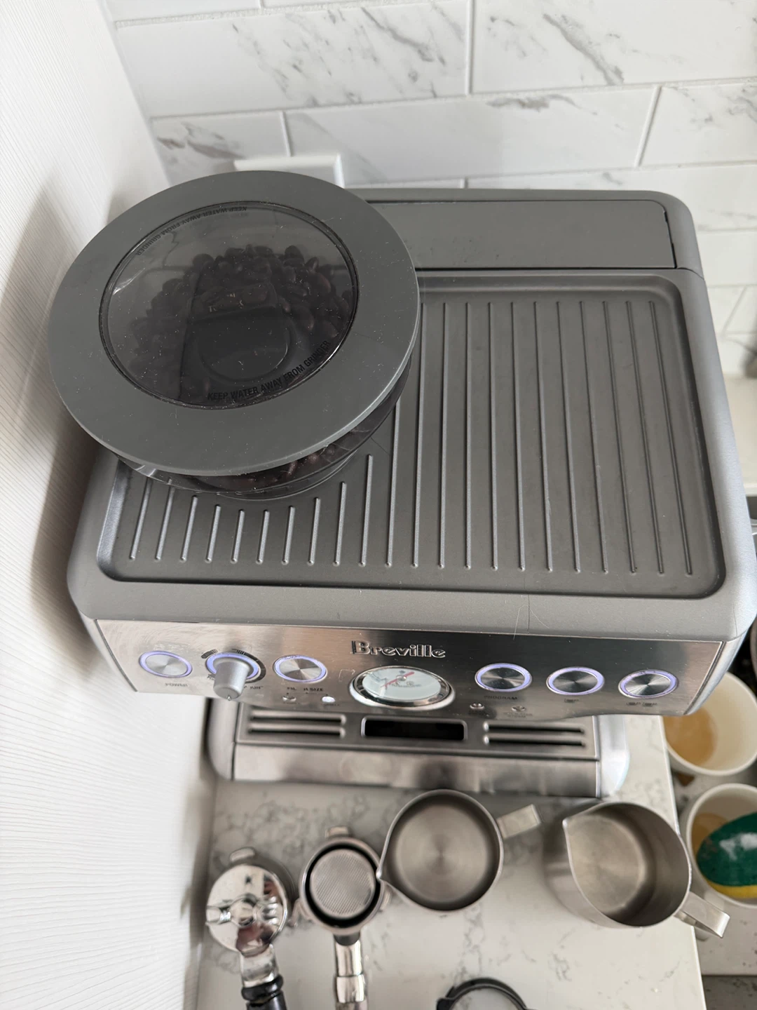 Breville Espresso Machine, 2 Portafilters, 2 Pitchers - photo 3