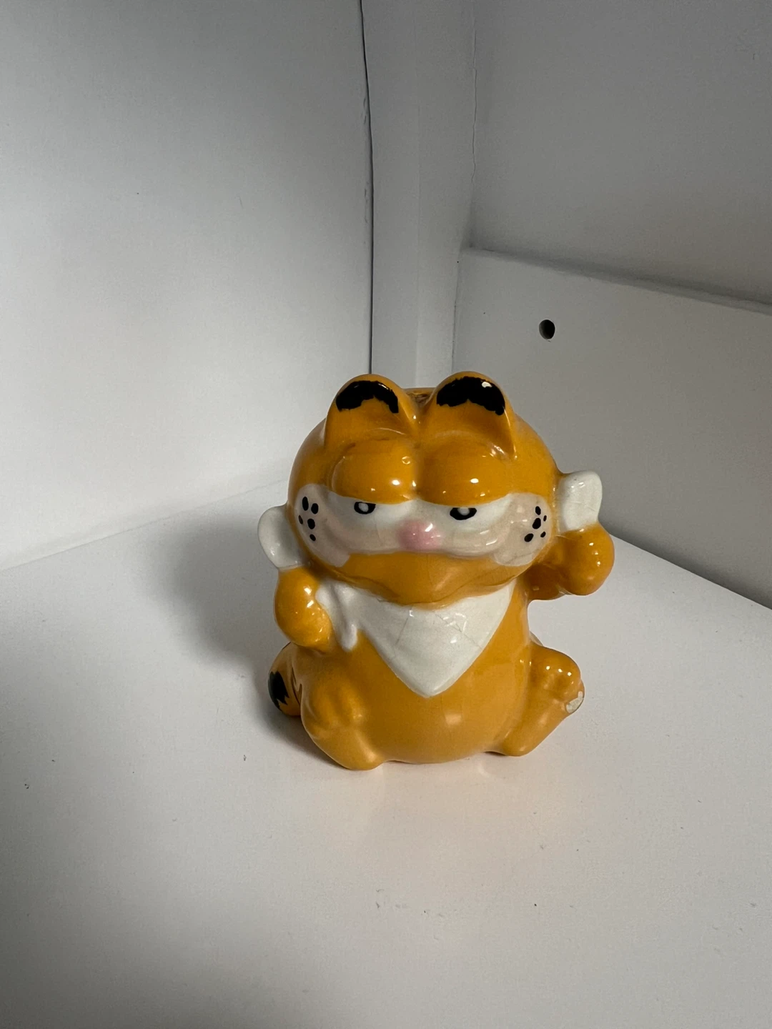 Vintage Garfield salt or pepper shaker - photo 5