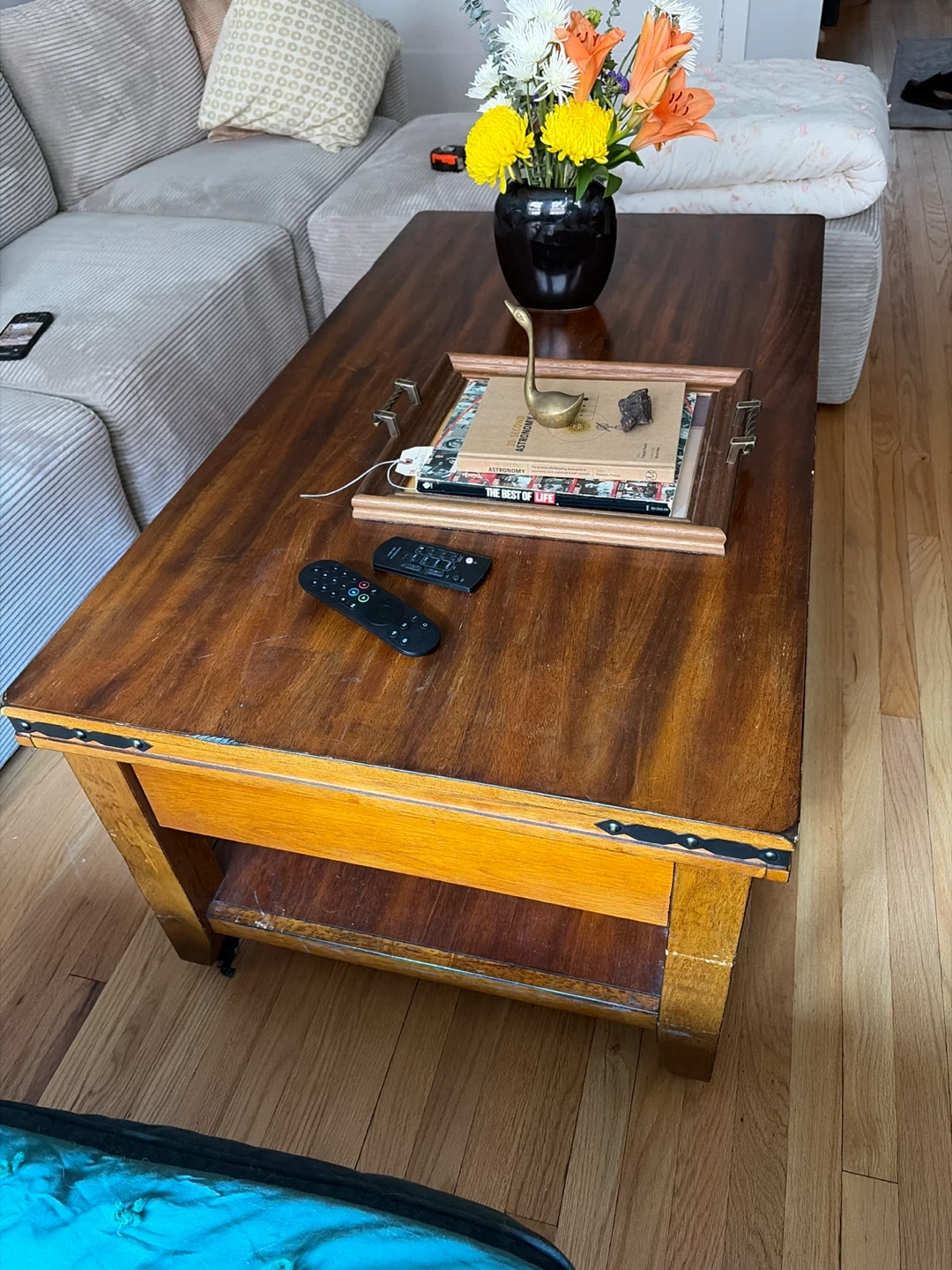 very large farmhouse coffee table - photo 3