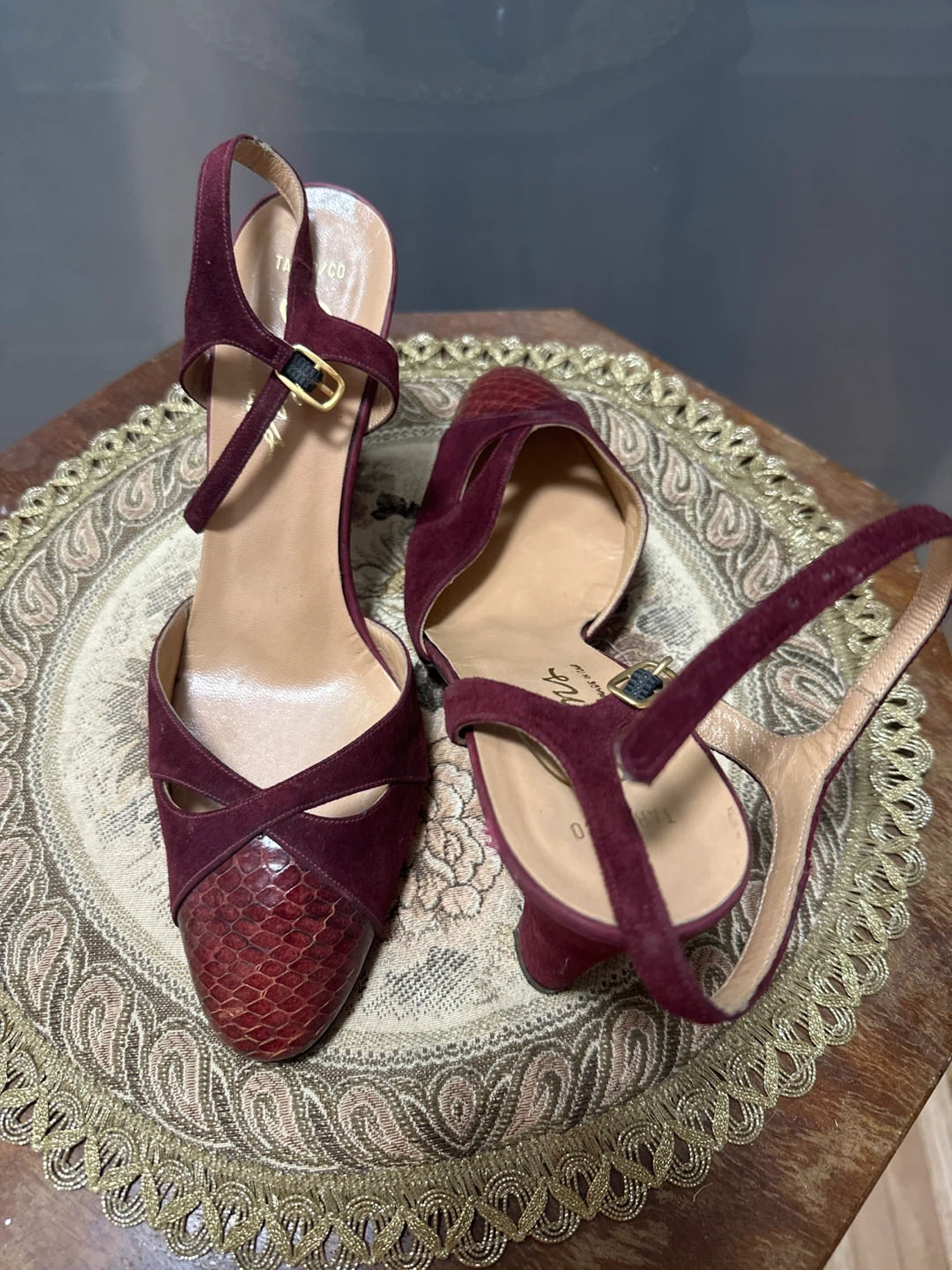 Tarto/Co Slingback Heels Size 9M Burgundy Suede Snake Print