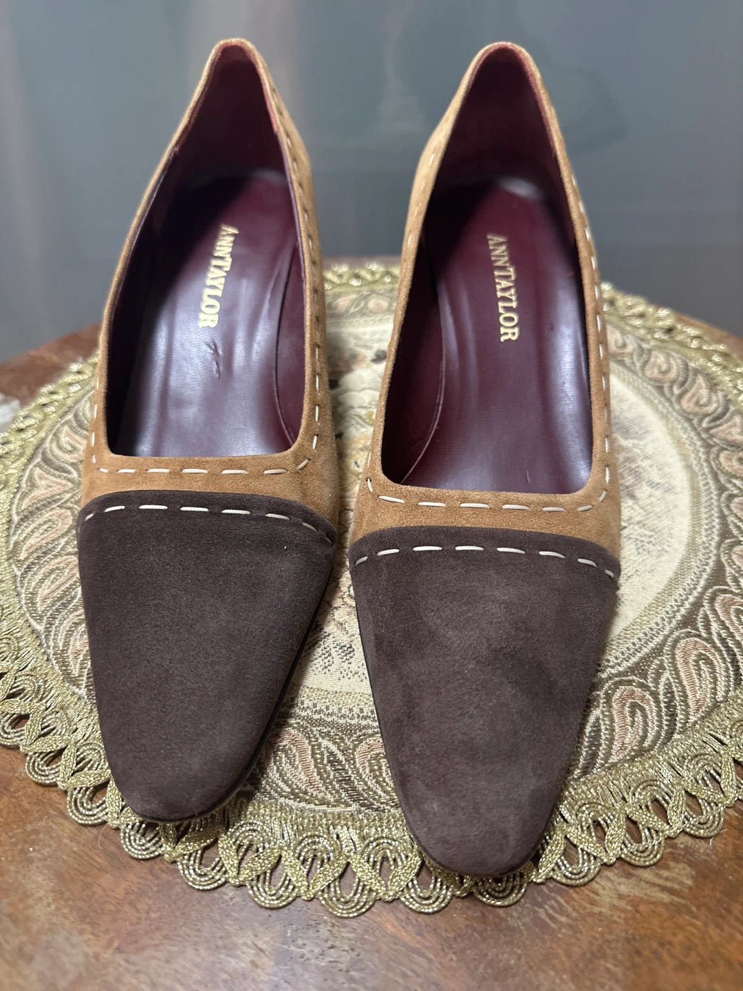 Ann Taylor Suede Colorblock Heeled Pumps - Size 9.5 - photo 5