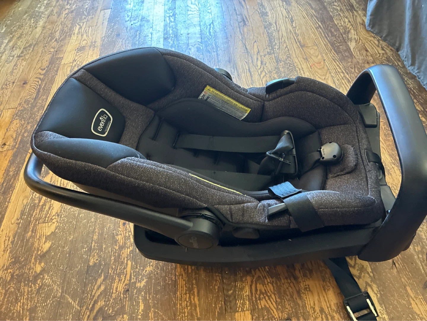 Evenflo Infant Car Seat and Stroller Combo - photo 5