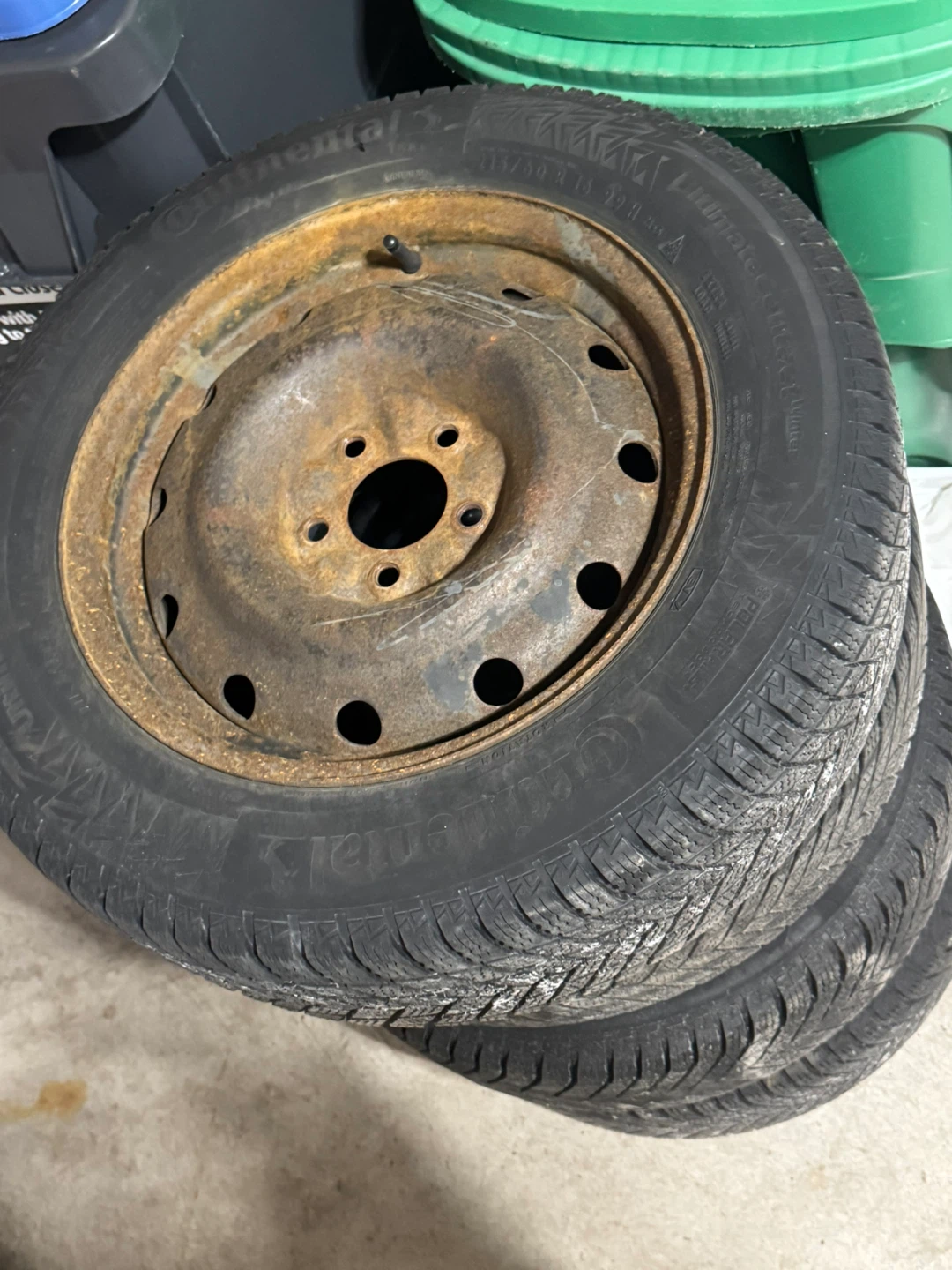 Set of 4 Continental Winter Tires on Rims