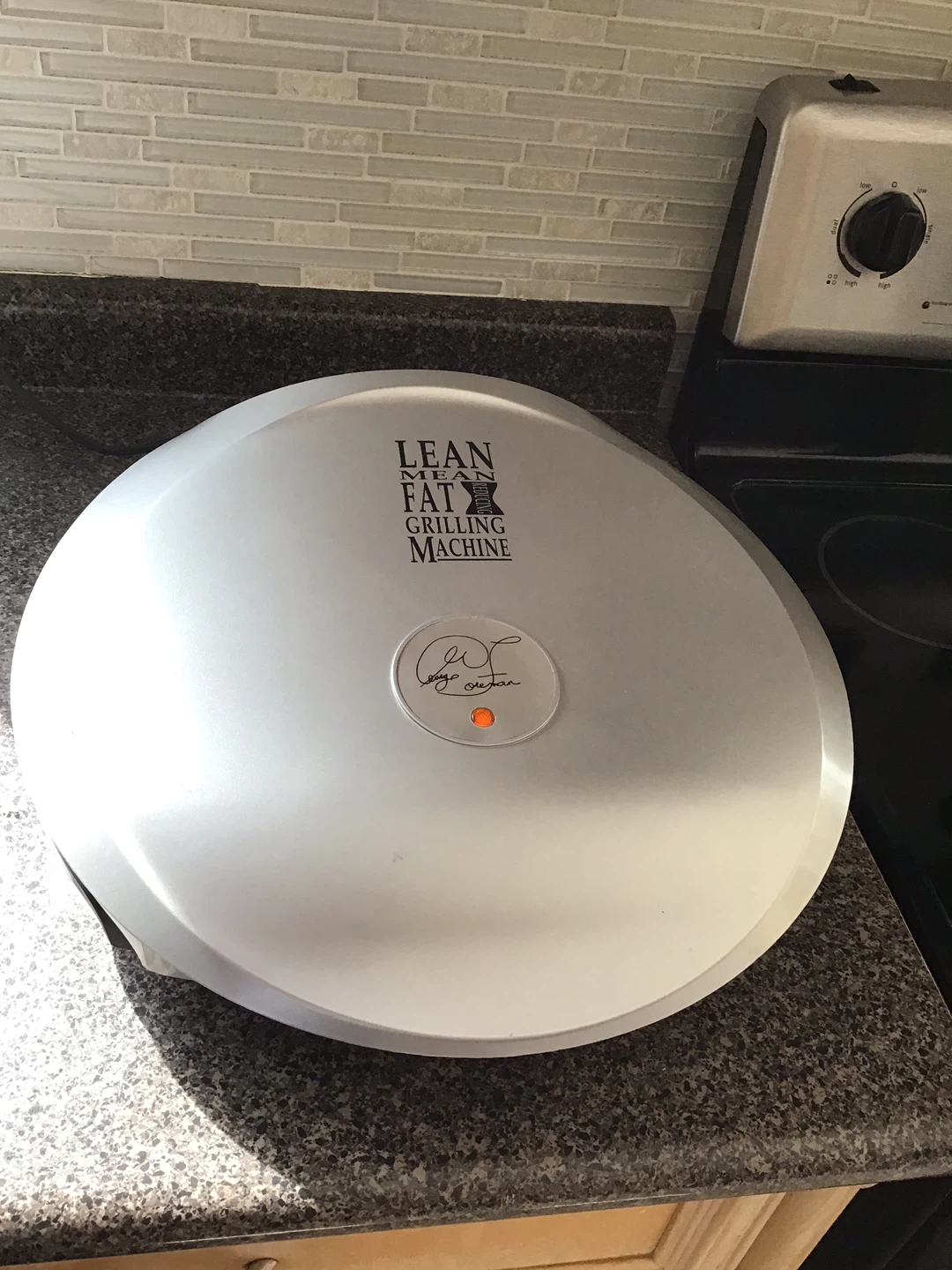 George Foreman Lean Mean Fat Grilling Machine - photo 2