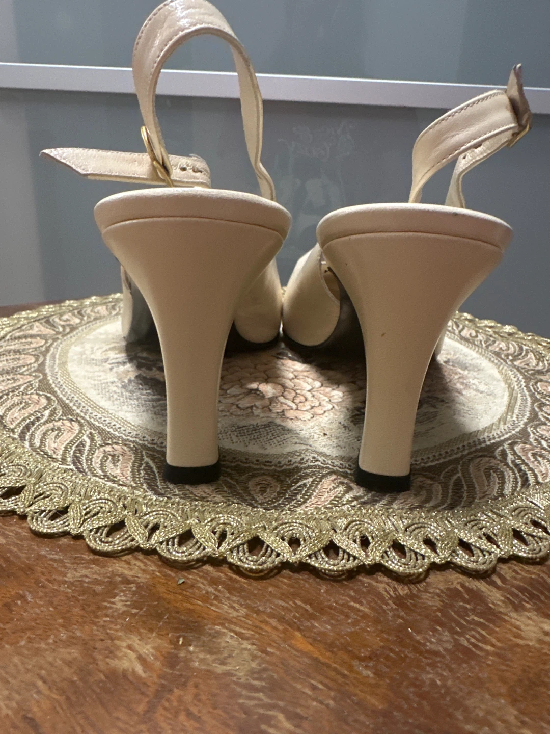 Galo Slingback Heels Size 40 - photo 3