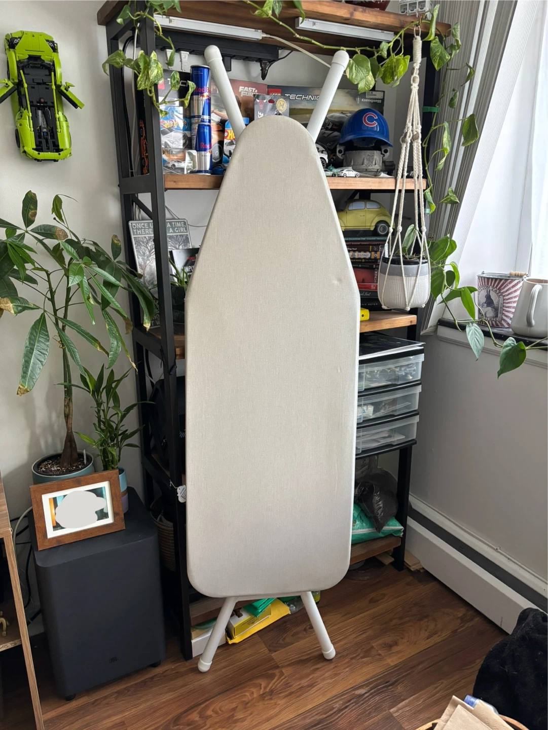 Foldable Ironing Board