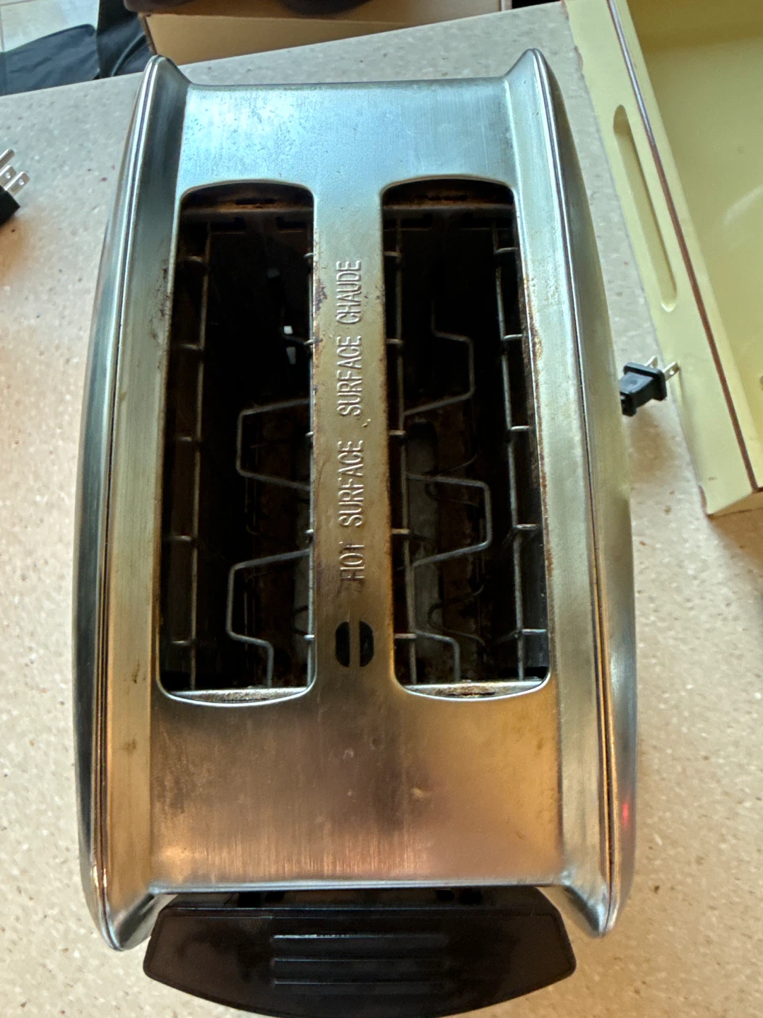 Hamilton Beach 2-Slice Toaster - photo 2