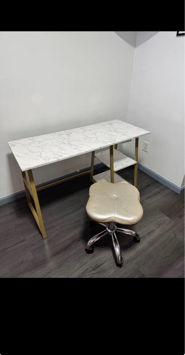 Marble Finish Desk with Gold Legs - photo 4