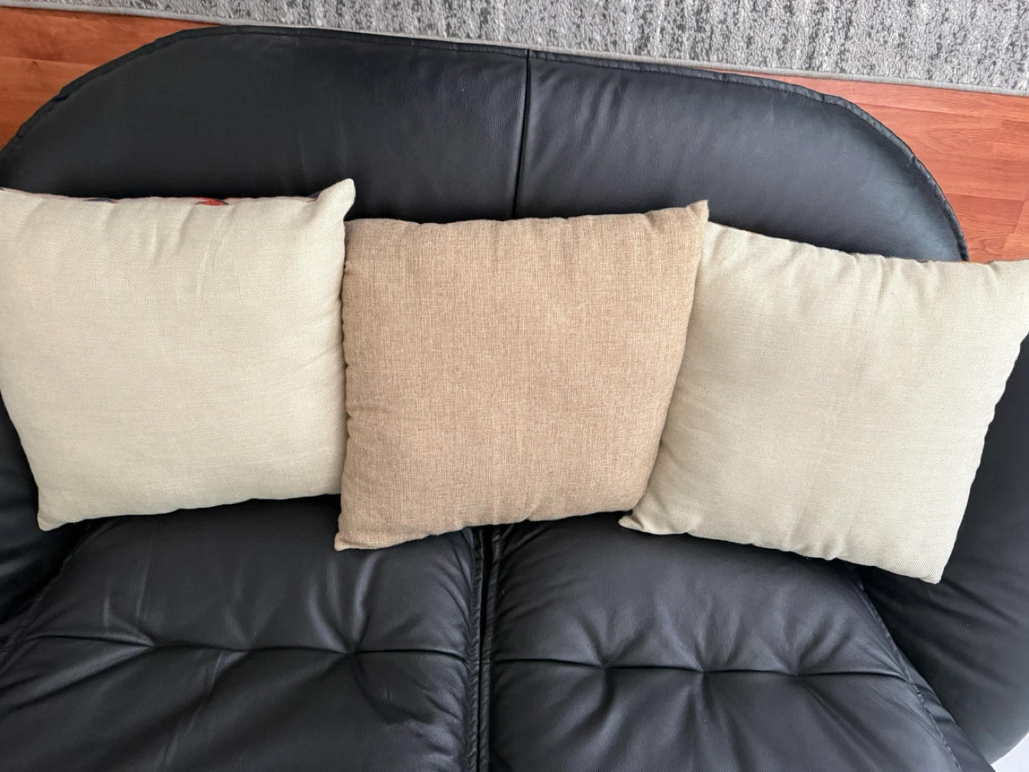 Set of 3 Decorative Throw Pillows - photo 3