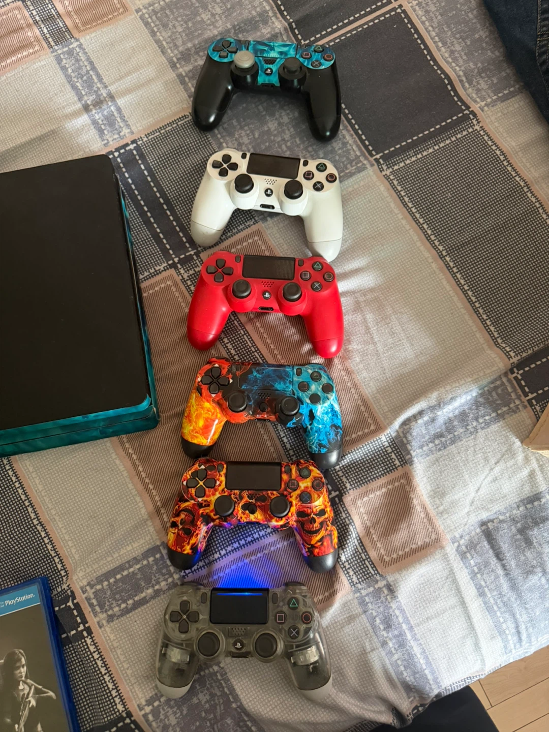 PlayStation 4 Controllers Bundle