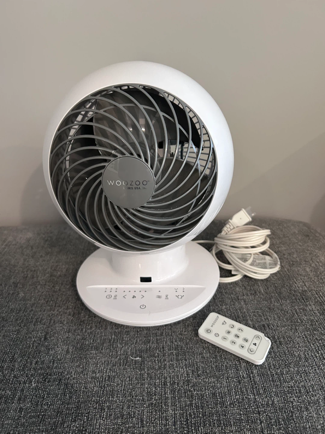 Woozoo 5 Oscillating Air Circulator with Remote - Like new