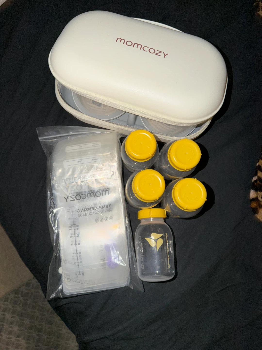 Momcozy Wearable Breast Pump
