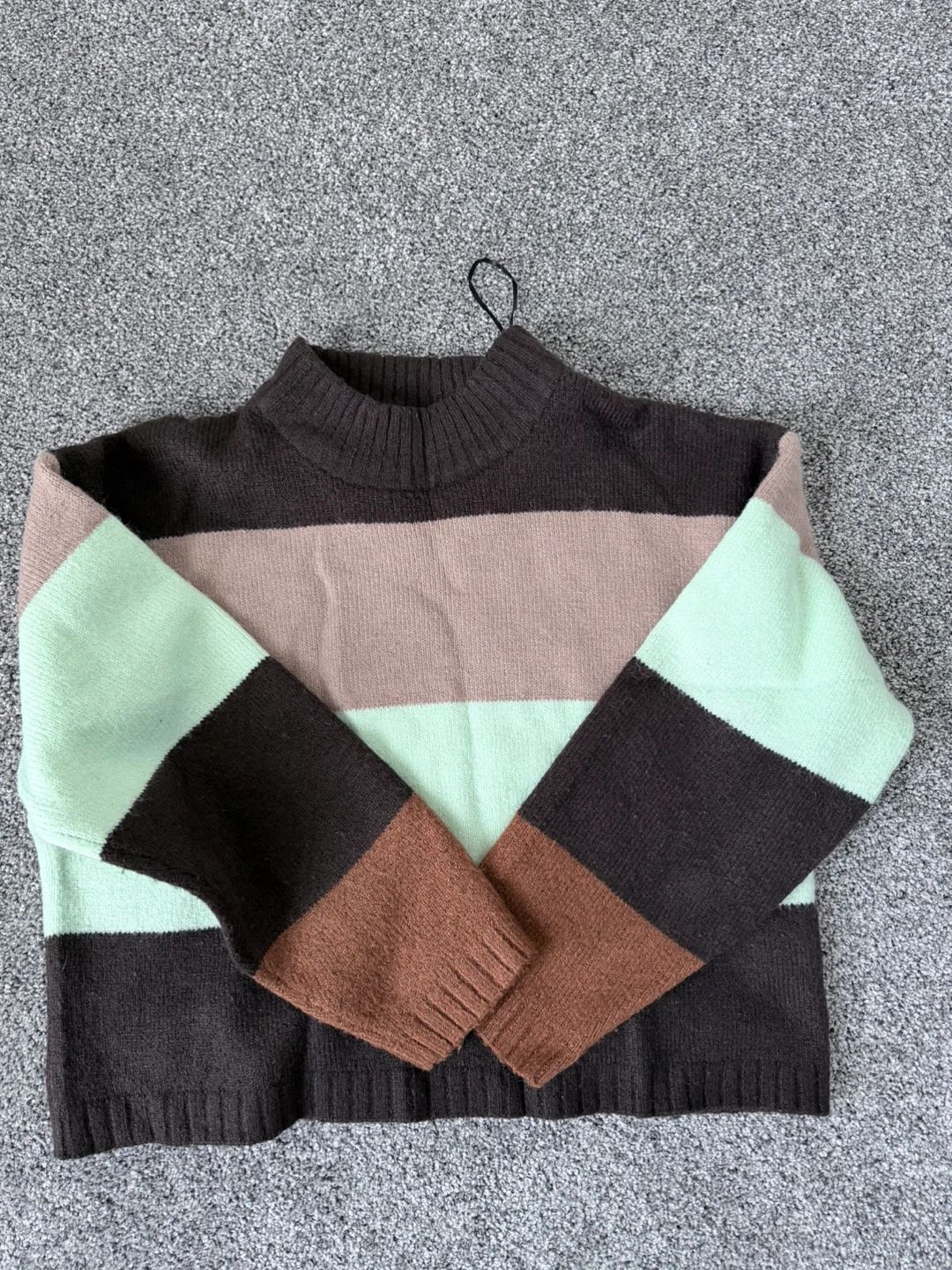 Sweater European brand