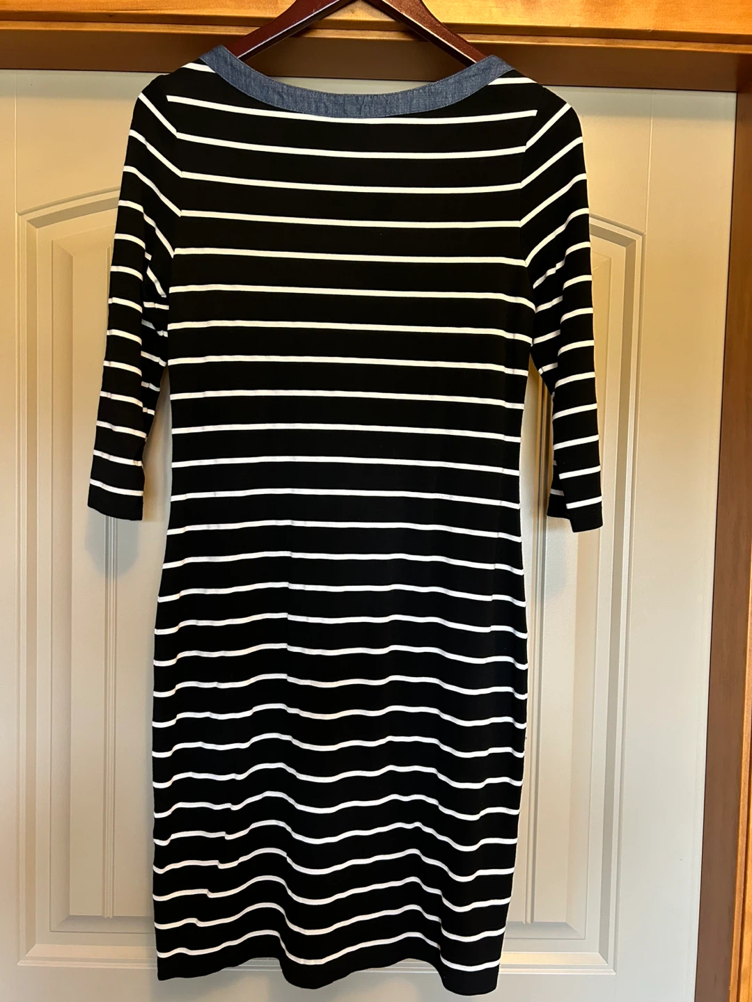 Tommy Hilfiger 3/4 Sleeve Black/White Striped Dress Size 10 - photo 2