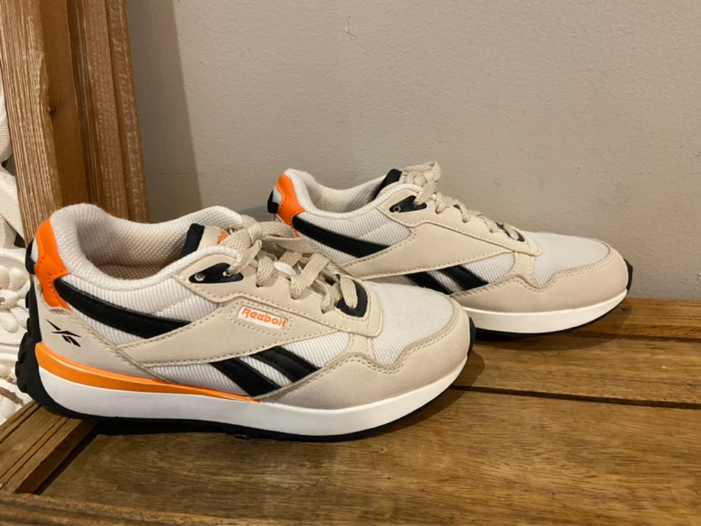 Reebok Running Shoes Size 2 Kids