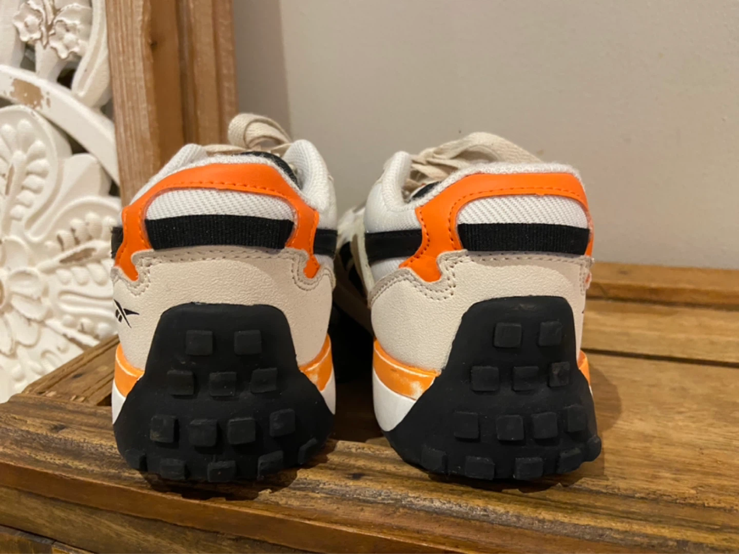 Reebok Running Shoes Size 2 Kids - photo 3