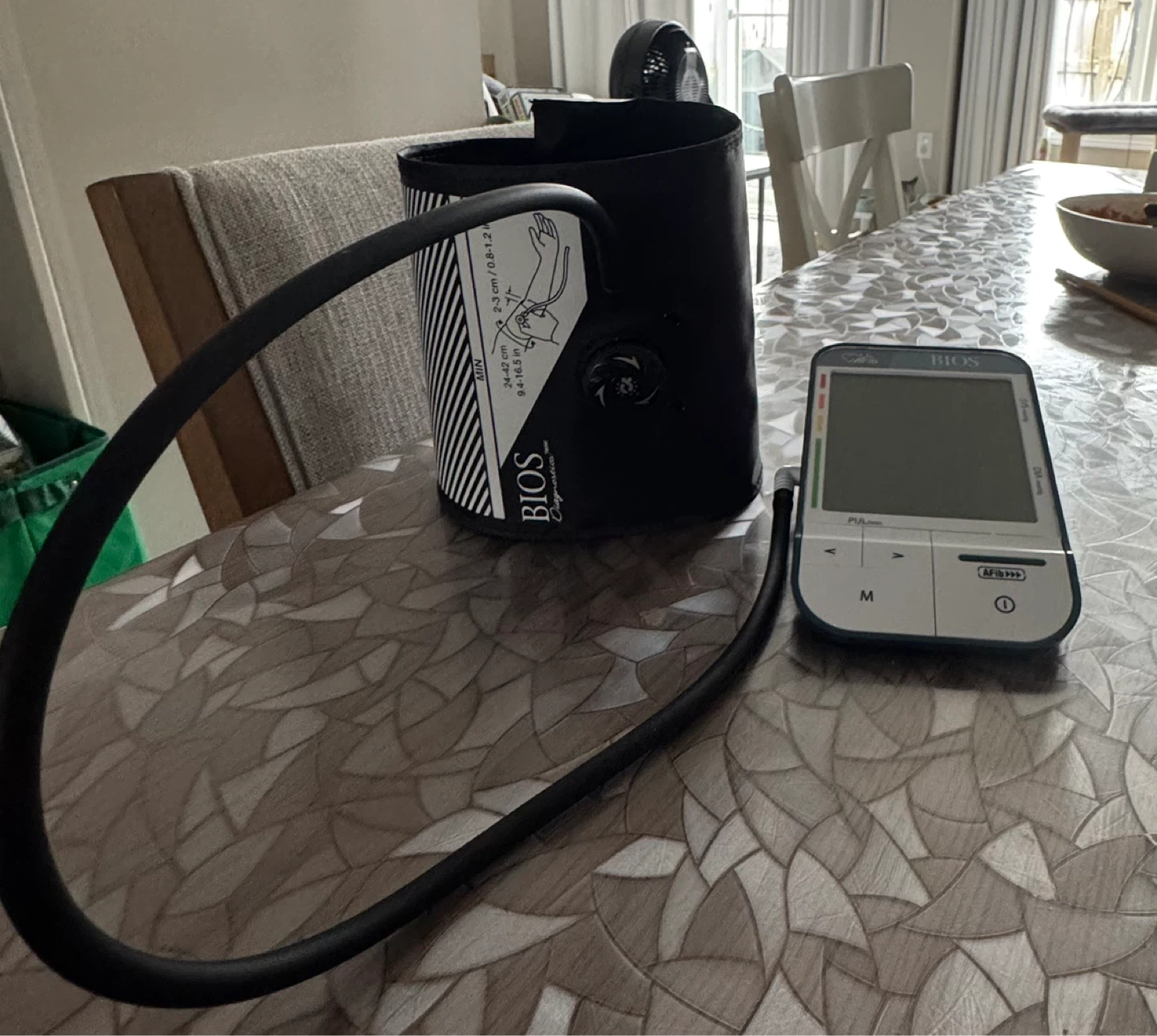 Blood pressure monitor - photo 3