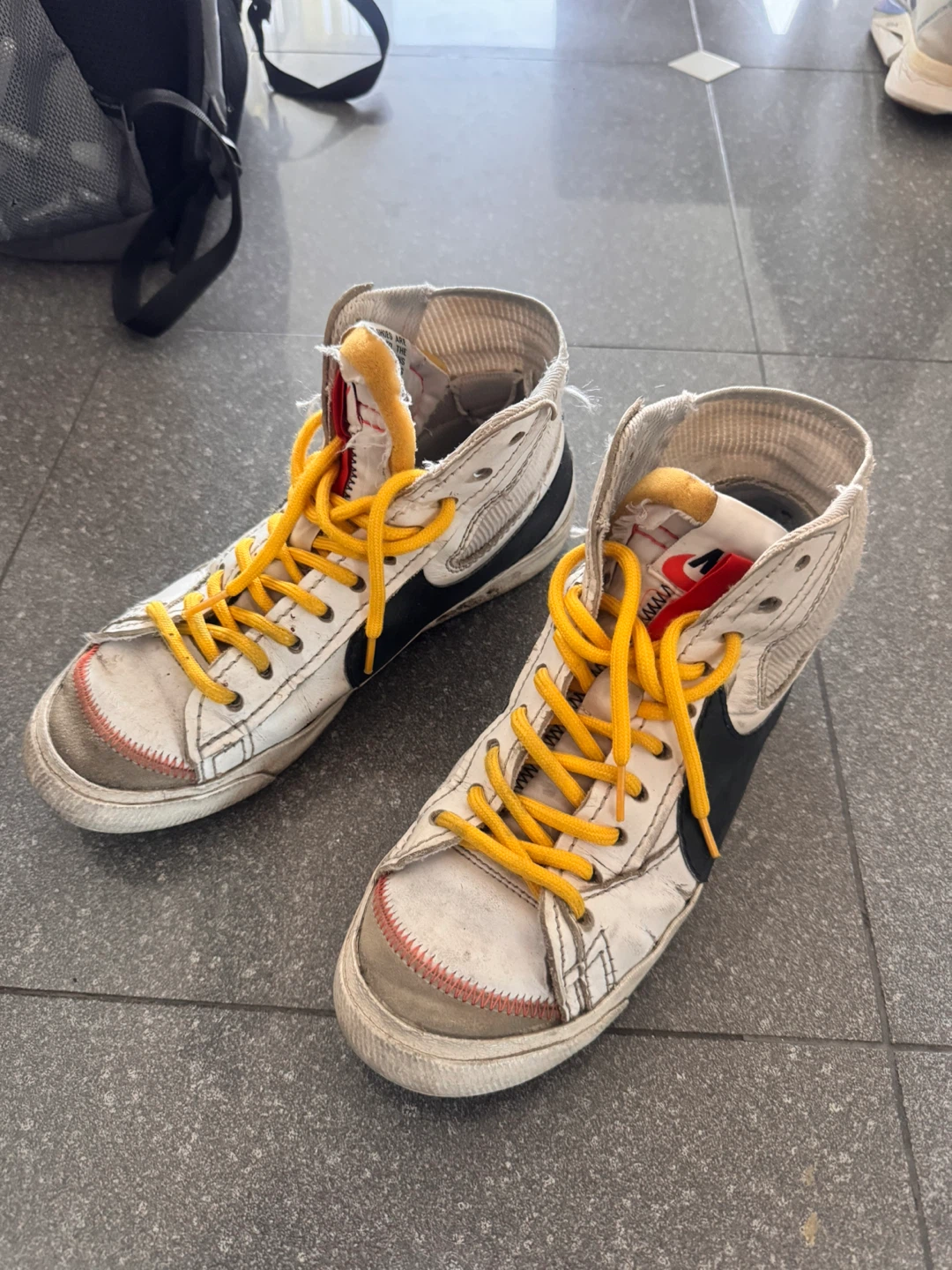 Nike Blazer Mid '77 Vintage High Top Sneakers