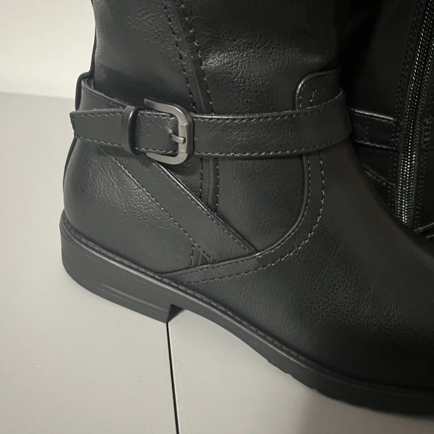 Baretraps Cassidy Faux Leather Women Riding Boot Black Size 7.5 - photo 5
