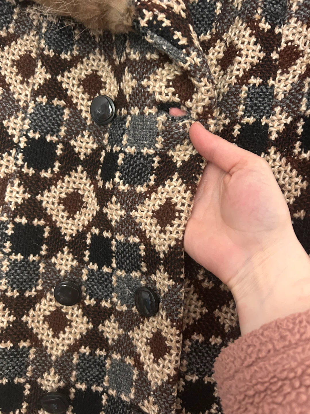 70s Vintage Geometric Pattern Fur Trimmed Coat - photo 4