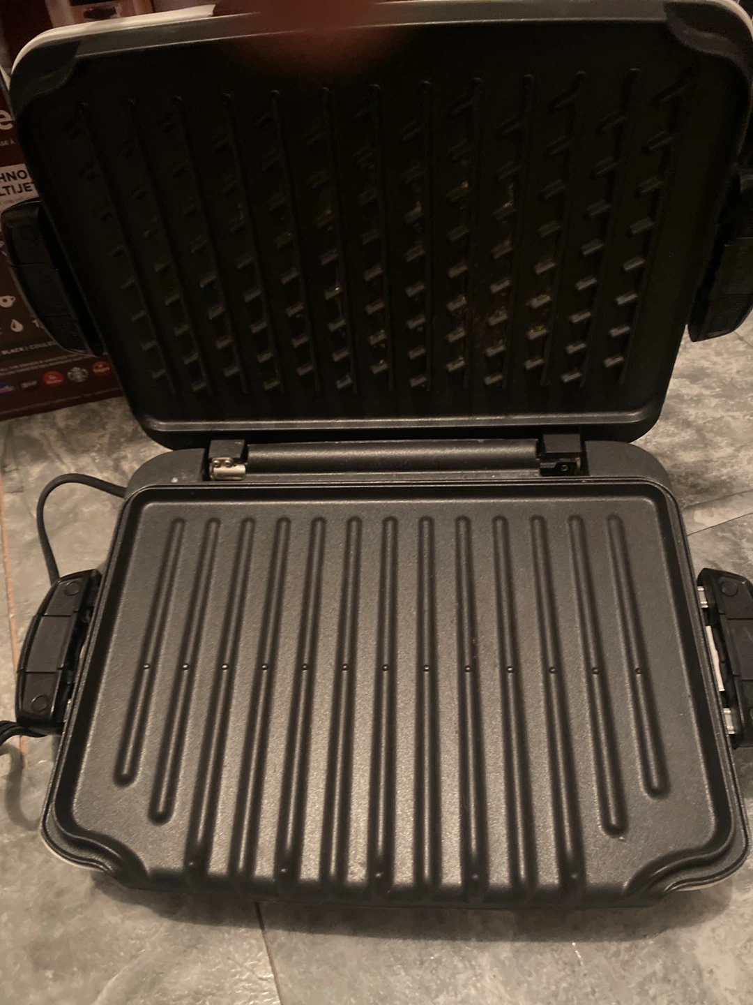 George Foreman Lean Fat Grilling Machine - photo 2