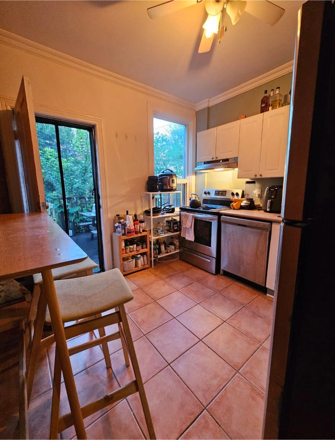1 Private Bedroom in shared 3 bed 2 bathroom unit - photo 5