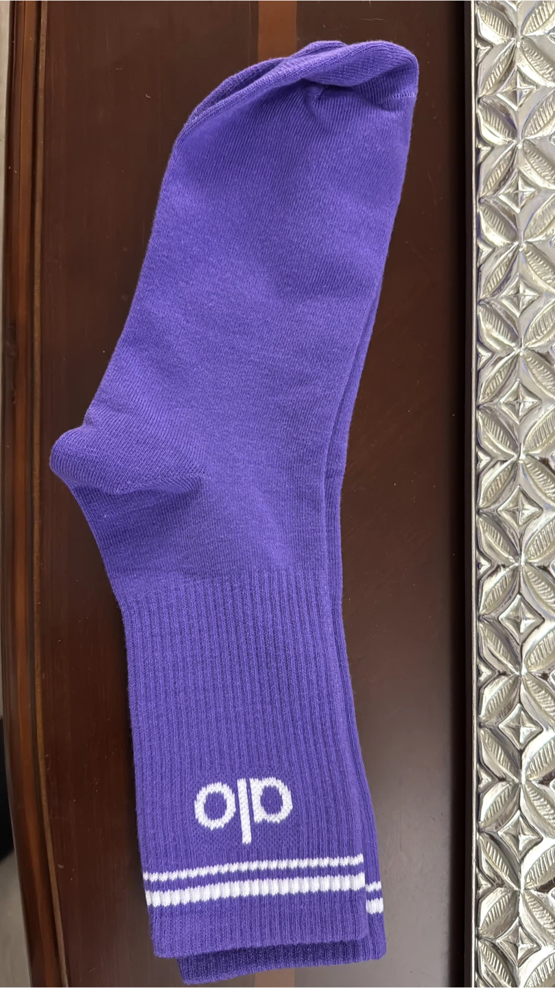 Alo Socks - Multiple Colors Available - photo 4