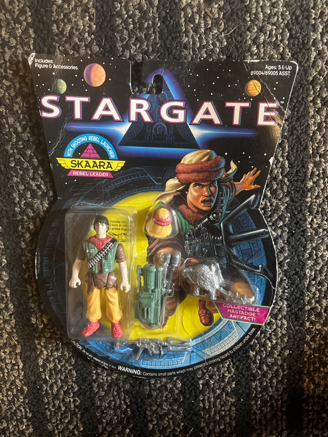 Stargate Skaara Rebel Leader Action Figure with Rebel Launcher