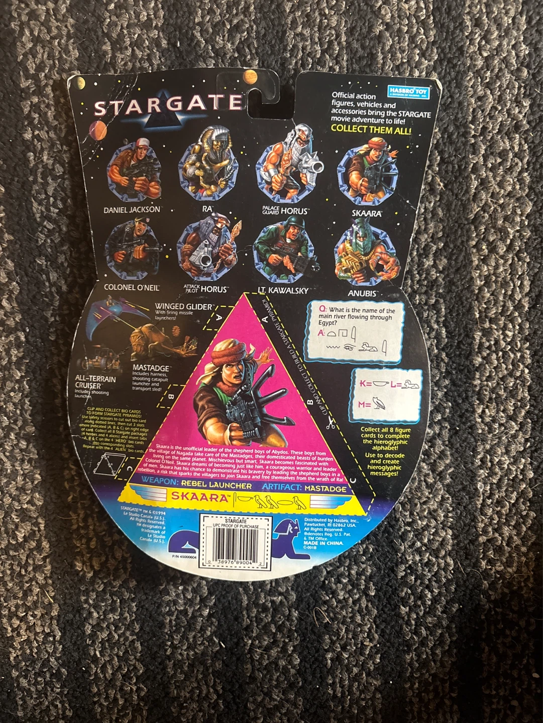 Stargate Skaara Rebel Leader Action Figure with Rebel Launcher - photo 2