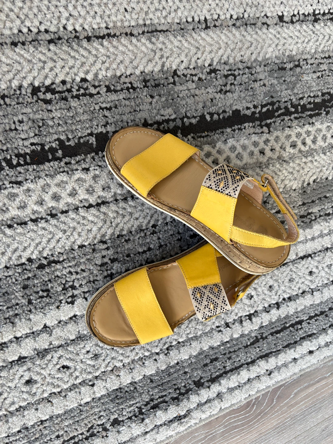 Agressione Yellow Sandals - Women's Size 8 - photo 3
