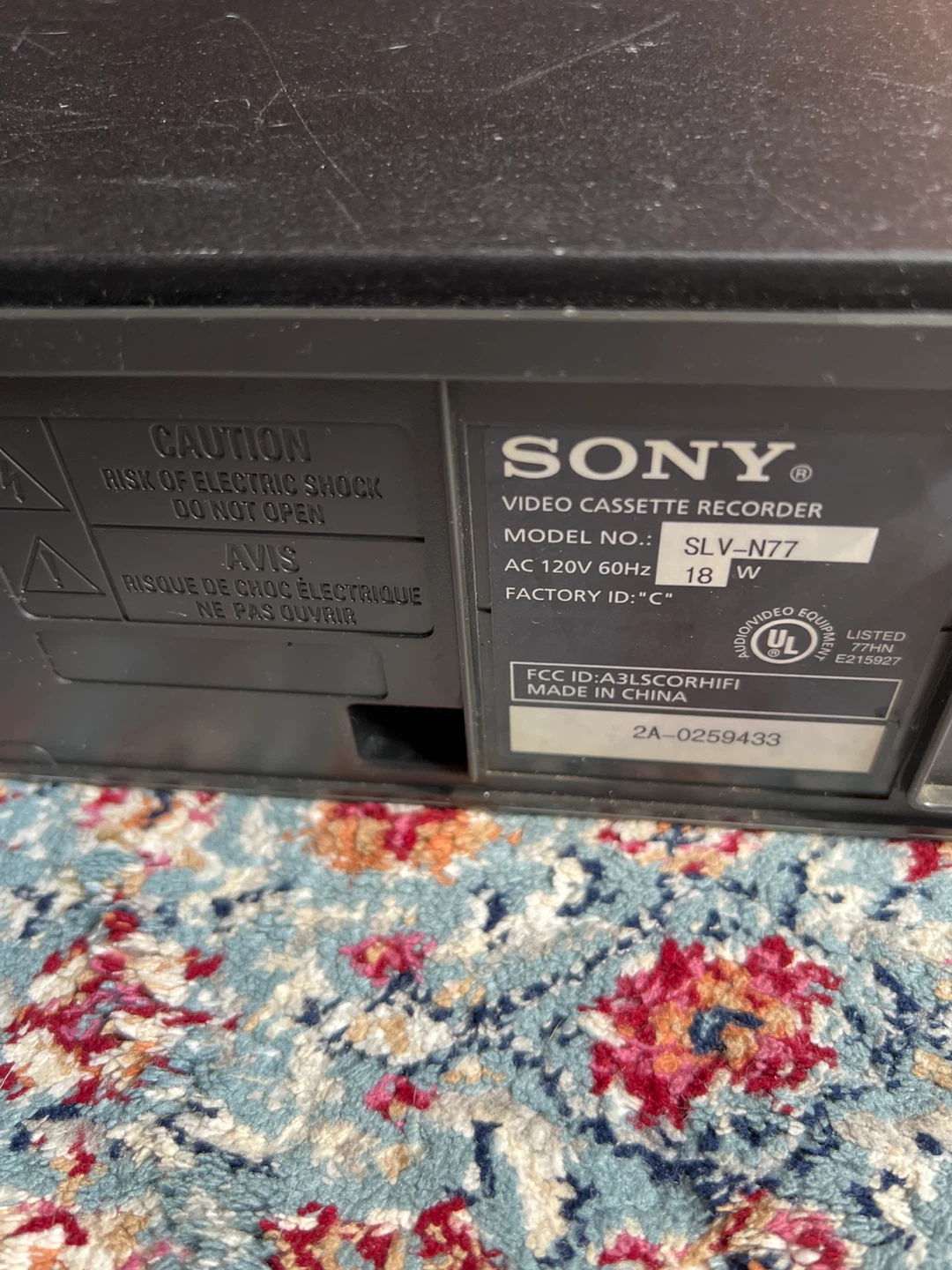 Sony SLV-N77 Hi-Fi Stereo VCR - photo 5