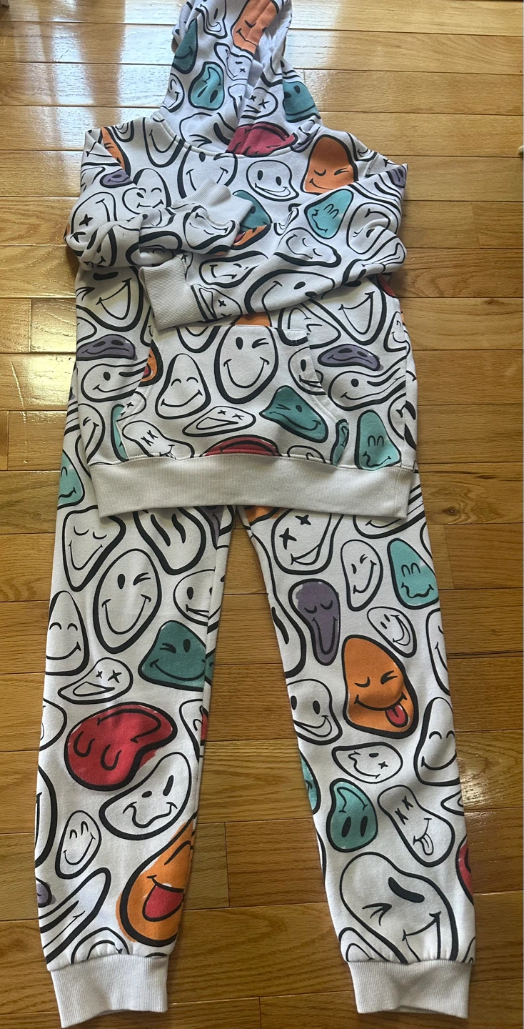 Kids track suit size 14