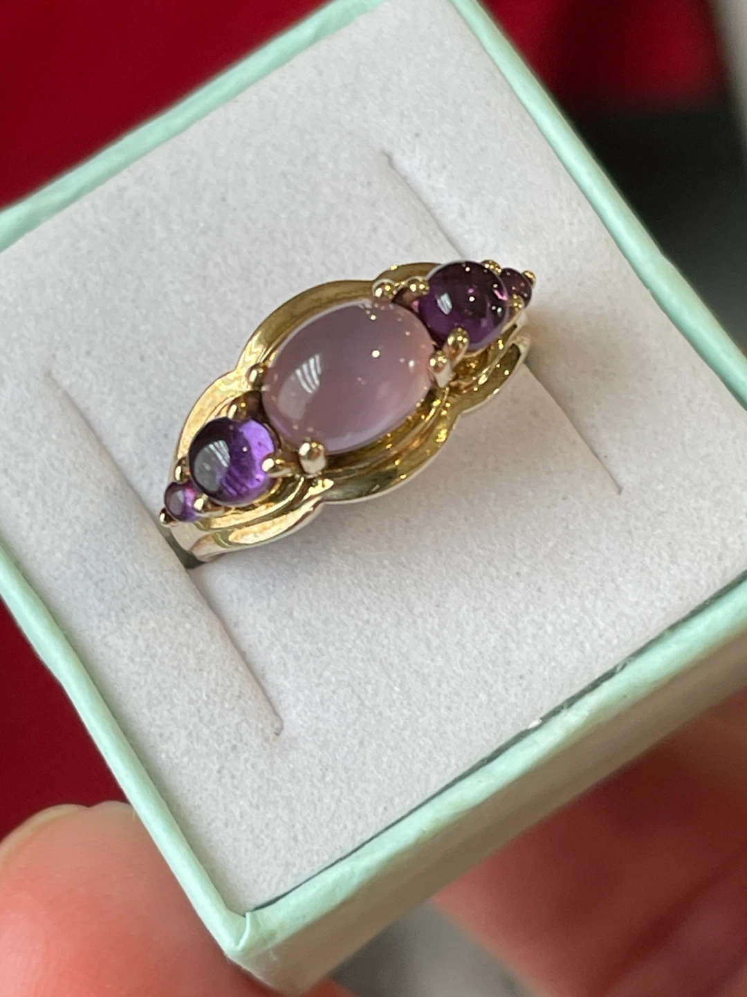 10k Gold  Ring with Purple amethyst globe Stones