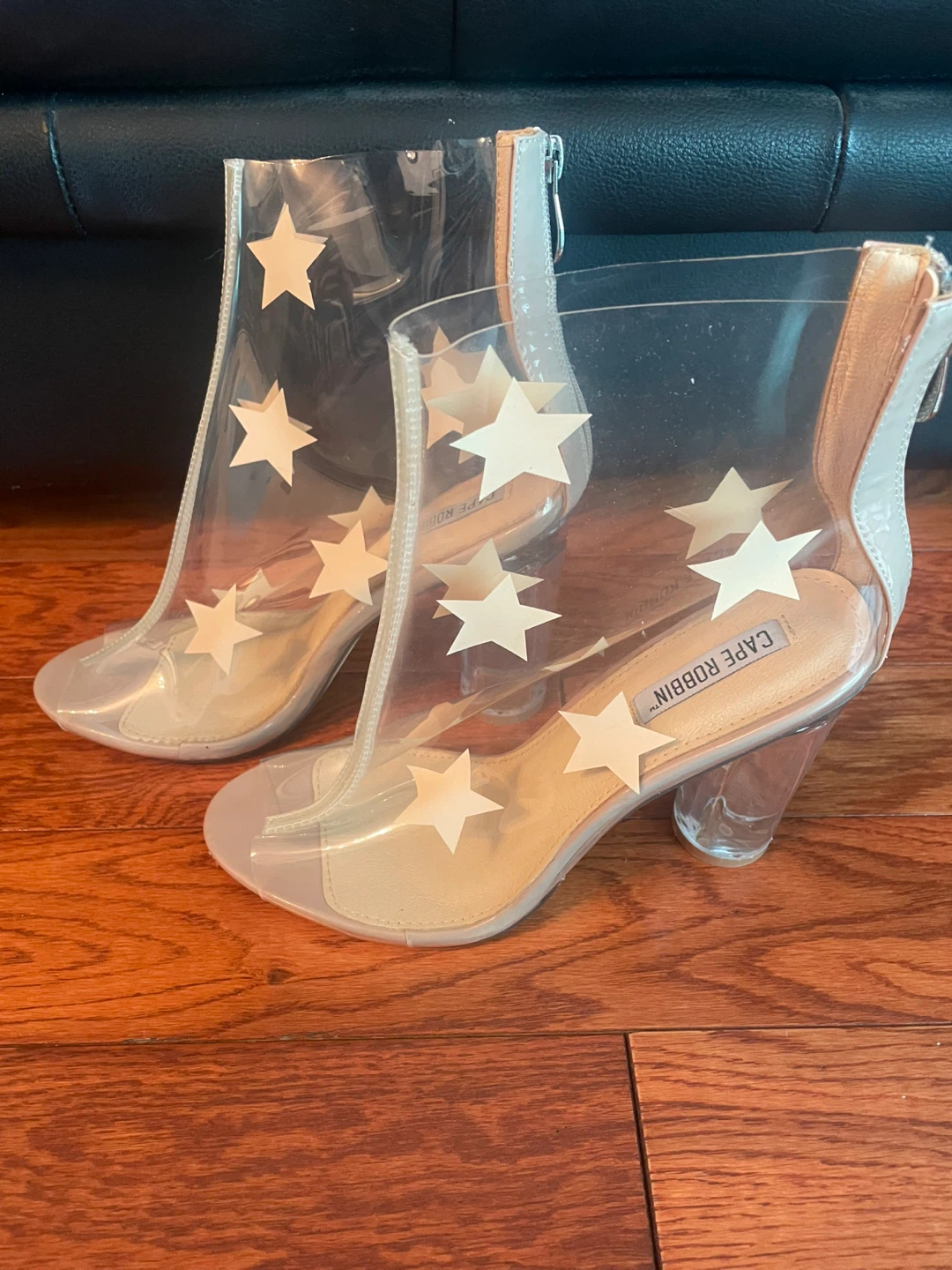 BRAND NEW Fashion Nova Cape Robbin Star Clear Ankle Boots - photo 2