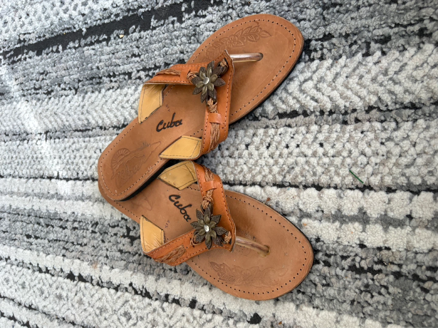 Brown Leather Flip Flops - Cuba