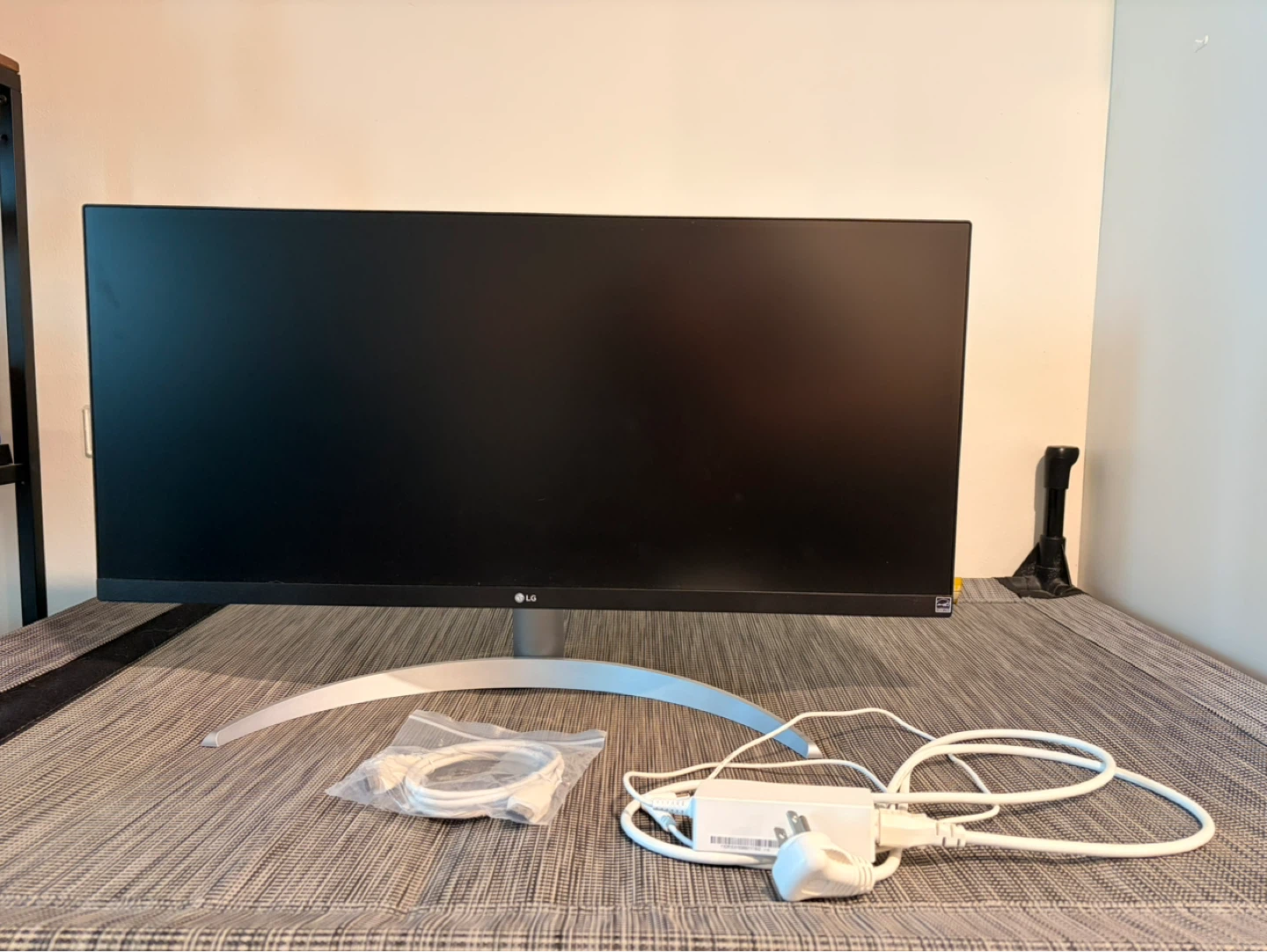LG 29-inch UltraWide monitor