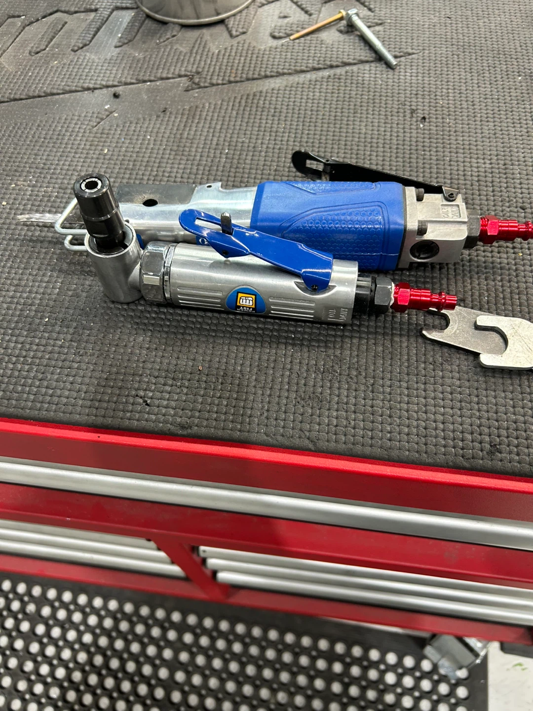 Power Fist Air Reciprocating Saw and Angle Die Grinder Set - photo 5