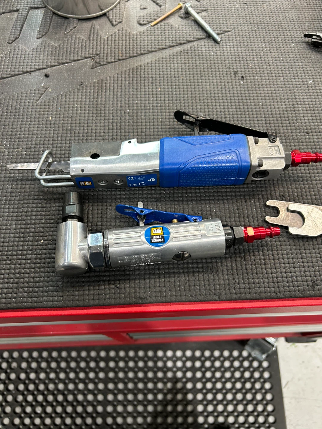 Power Fist Air Reciprocating Saw and Angle Die Grinder Set