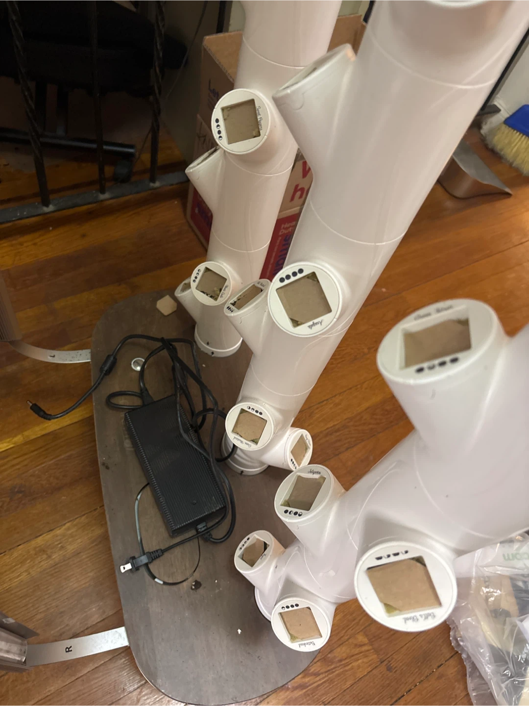 Vertical Hydroponic Garden System - photo 2