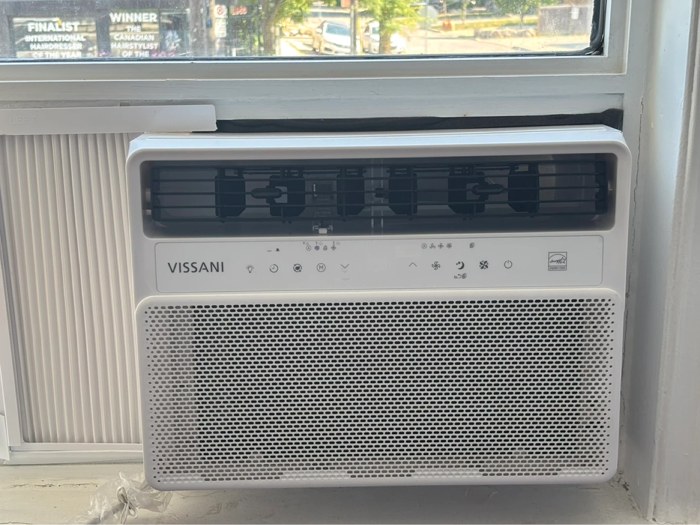 Vissani Window Air Conditioner 700 sq ft - photo 3