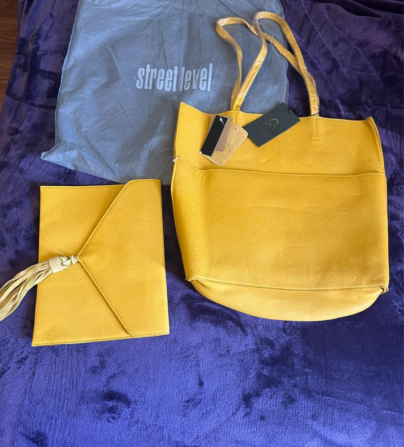 Street Level Yellow Tote Bag with Clutch - photo 2
