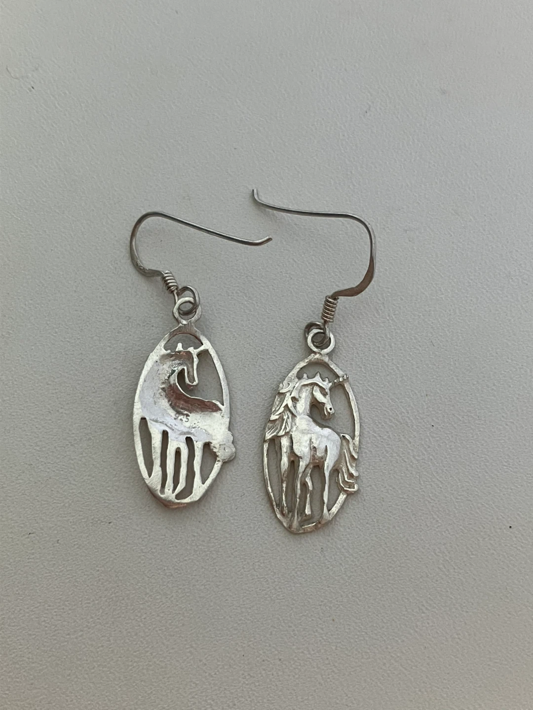 Sterling Silver Horse Oval Dangle Earrings - photo 3