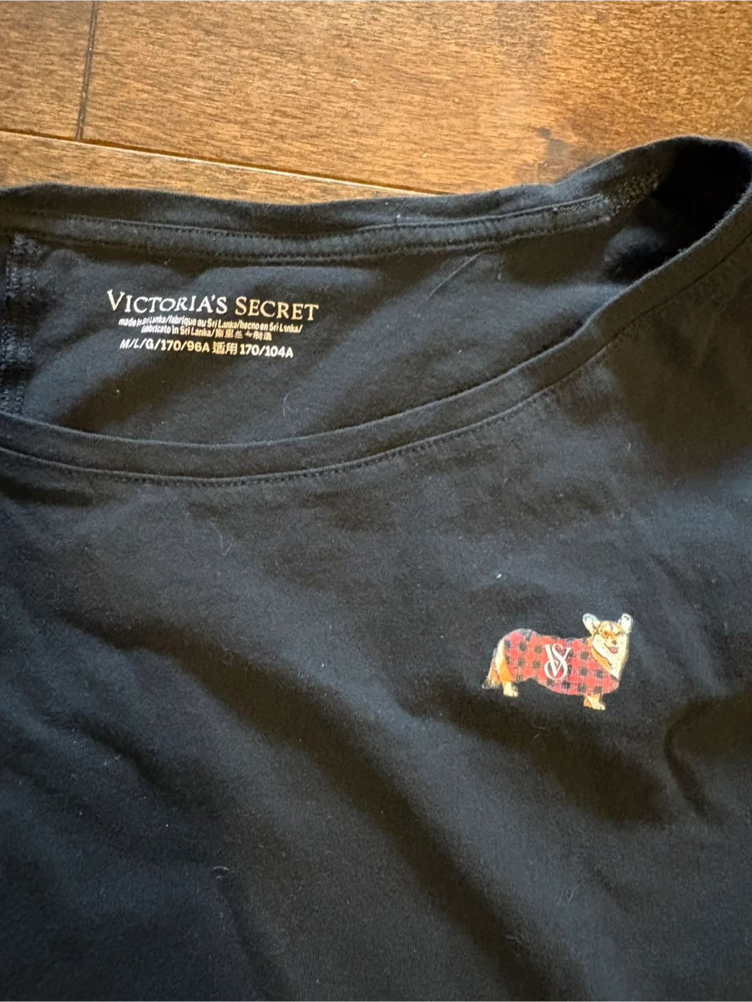 Victoria's Secret Black T-Shirt Corgi Graphic Size M/L - photo 2