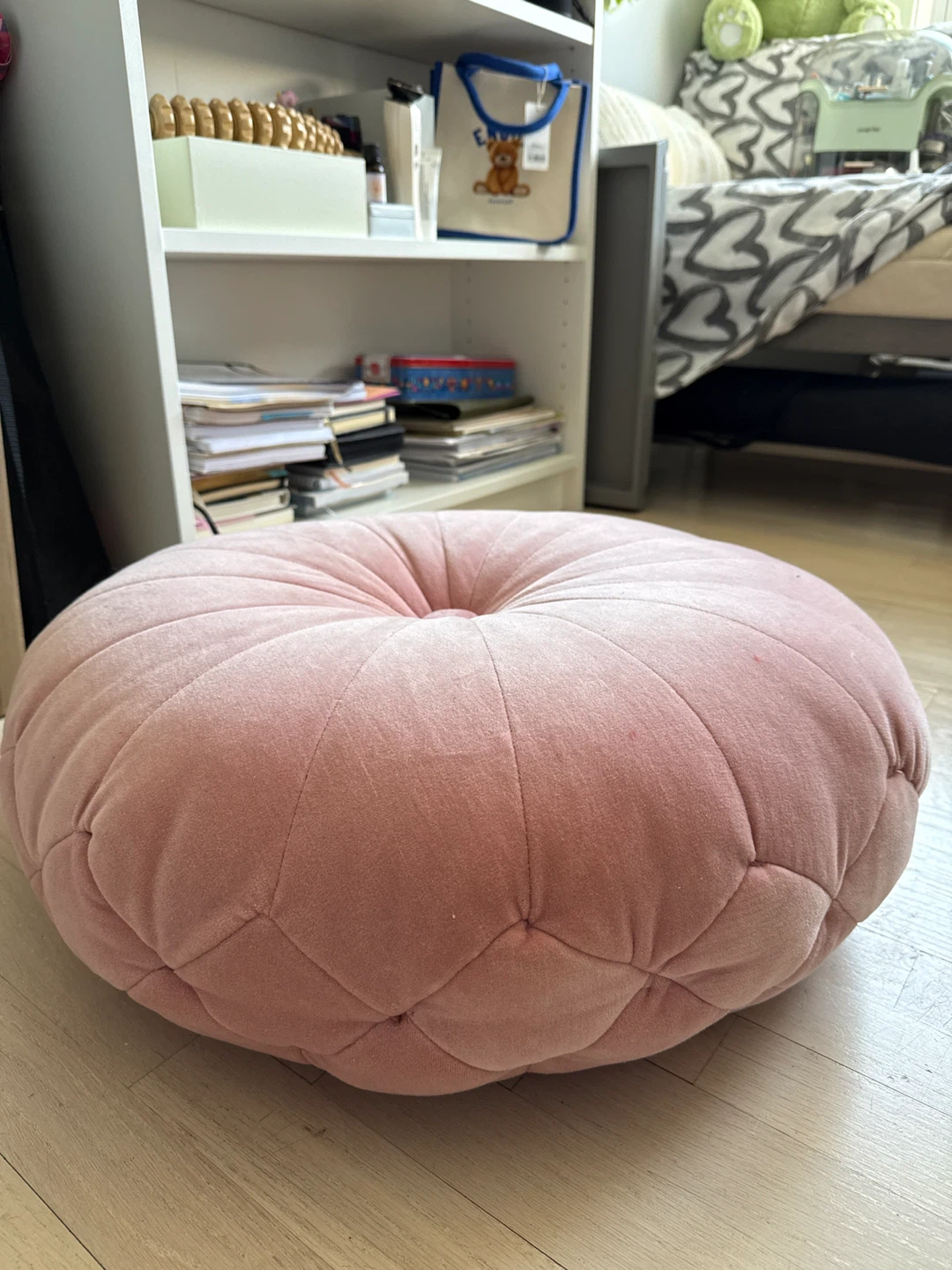 Pink Velvet Tufted Round Floor Pillow - photo 2