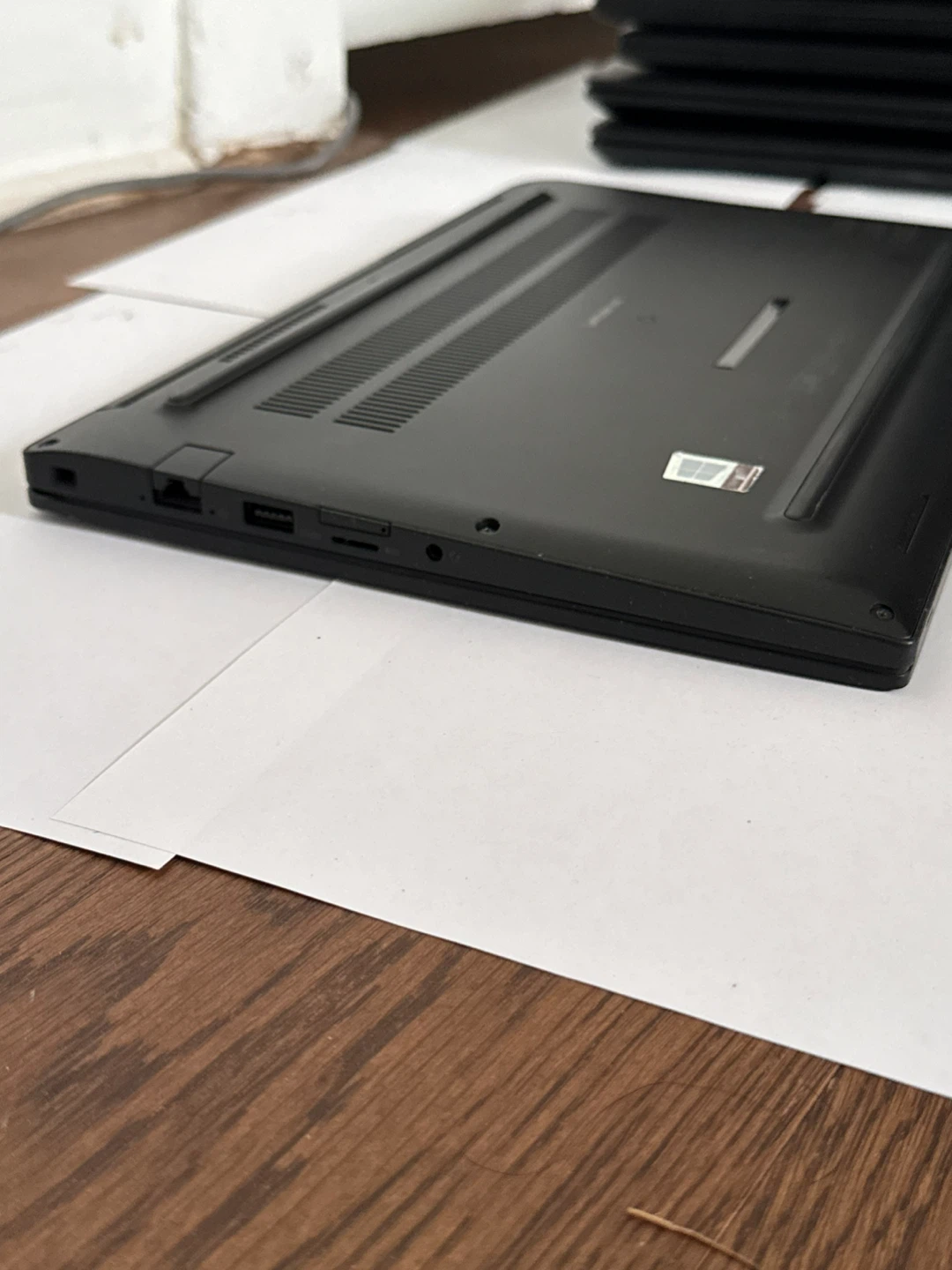 Dell Latitude 7490 i7 8th Gen 32 GB RAM 500GB SSD - photo 5