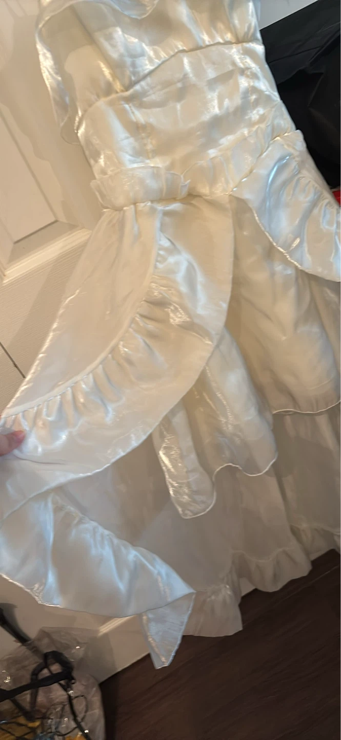 White Formal Dress with Ruffles - photo 3