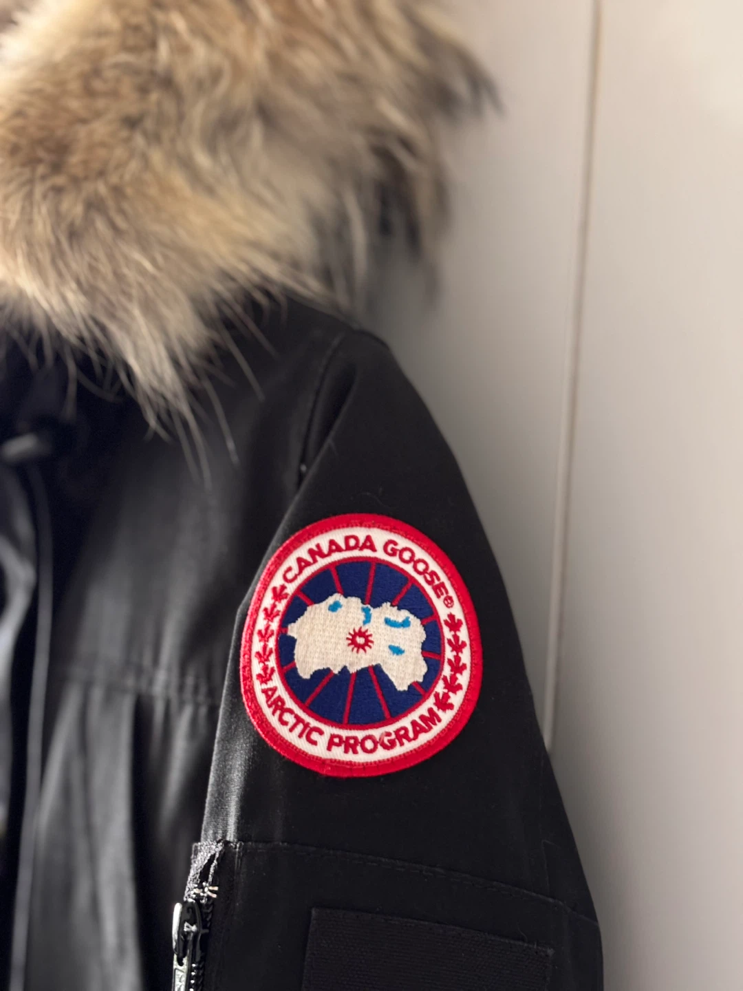 Canada Goose Montebello Down Parka - XS/TP - photo 3