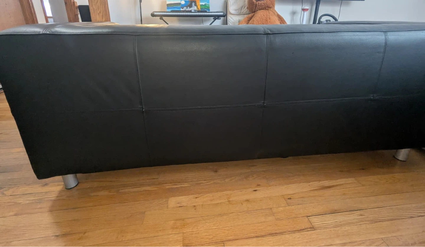 Loveseat Sofa genuine leather - Moving Sale - photo 3