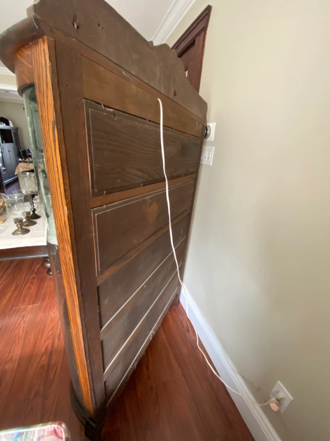 Antique tiger wood Glass Display Cabinet - photo 4